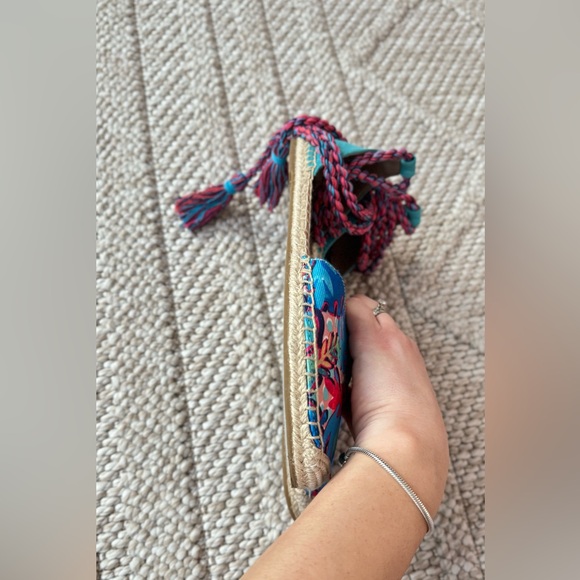 Sam Edelman Circus Lace up Lenora Espadrille Flats turquoise base color size 8 - Picture 6 of 8